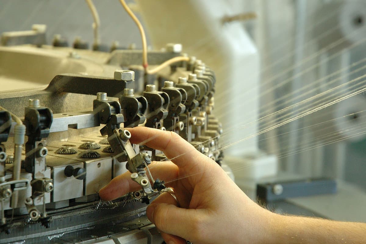 Hamboya örme kumaş fabrikası tekstil üretim tesisi — HB Group